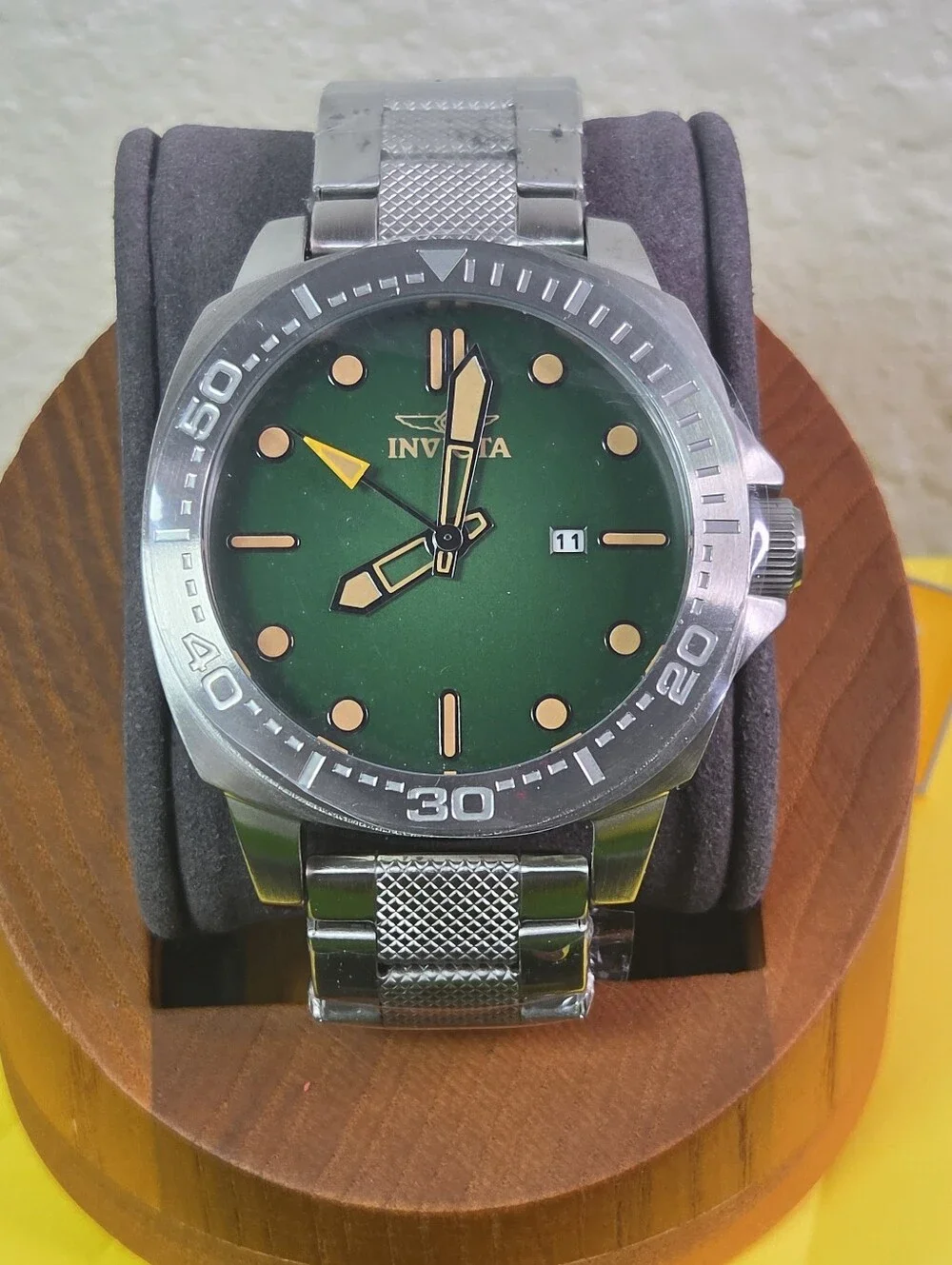 Invicta Speedway 49100 Men’s 46mm Green Dial Steel Quartz Watch 50M